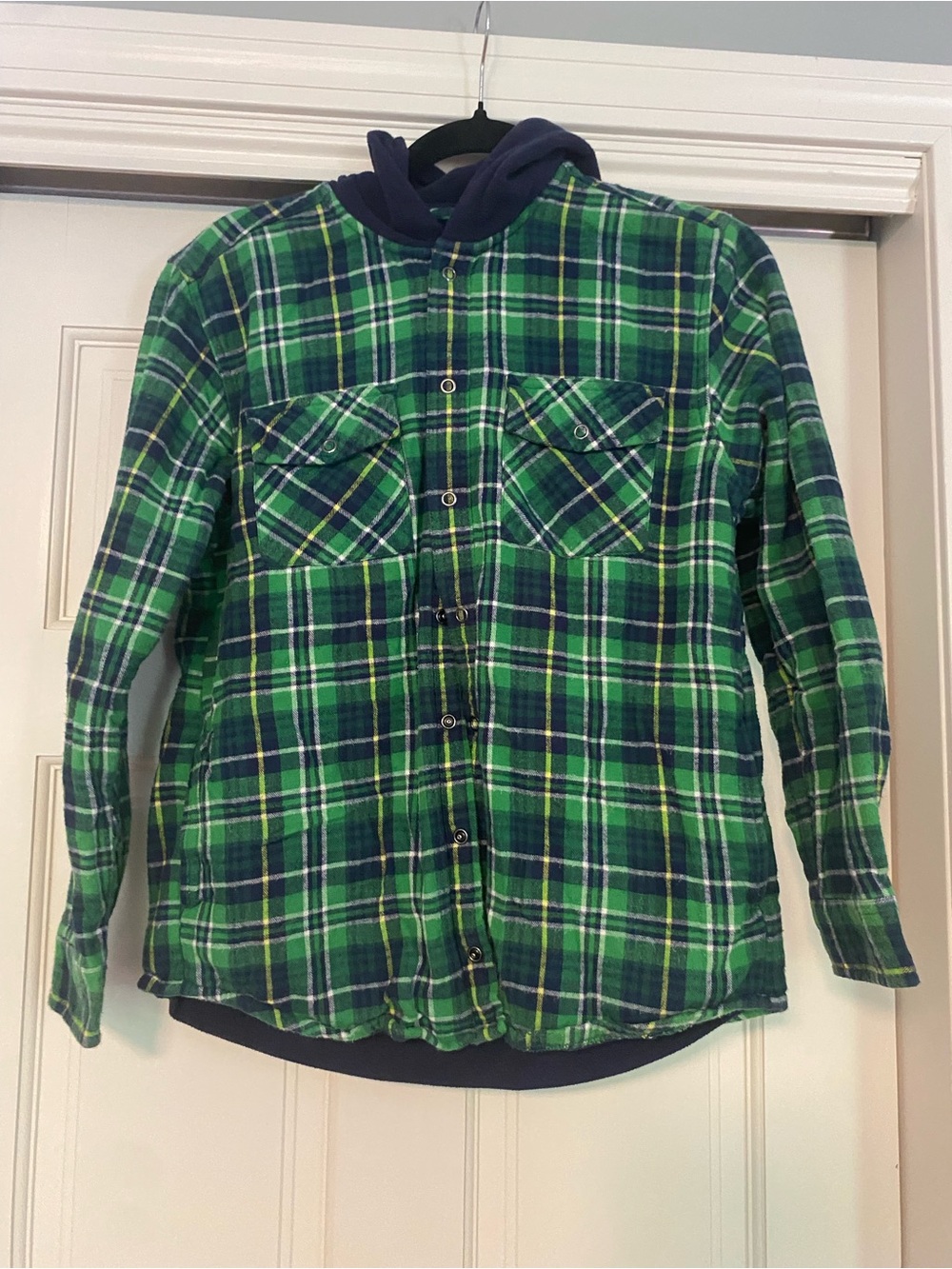 Boys L.L. Bean Green and Navy fleece lined Plaid Button-Down jacket with Hood